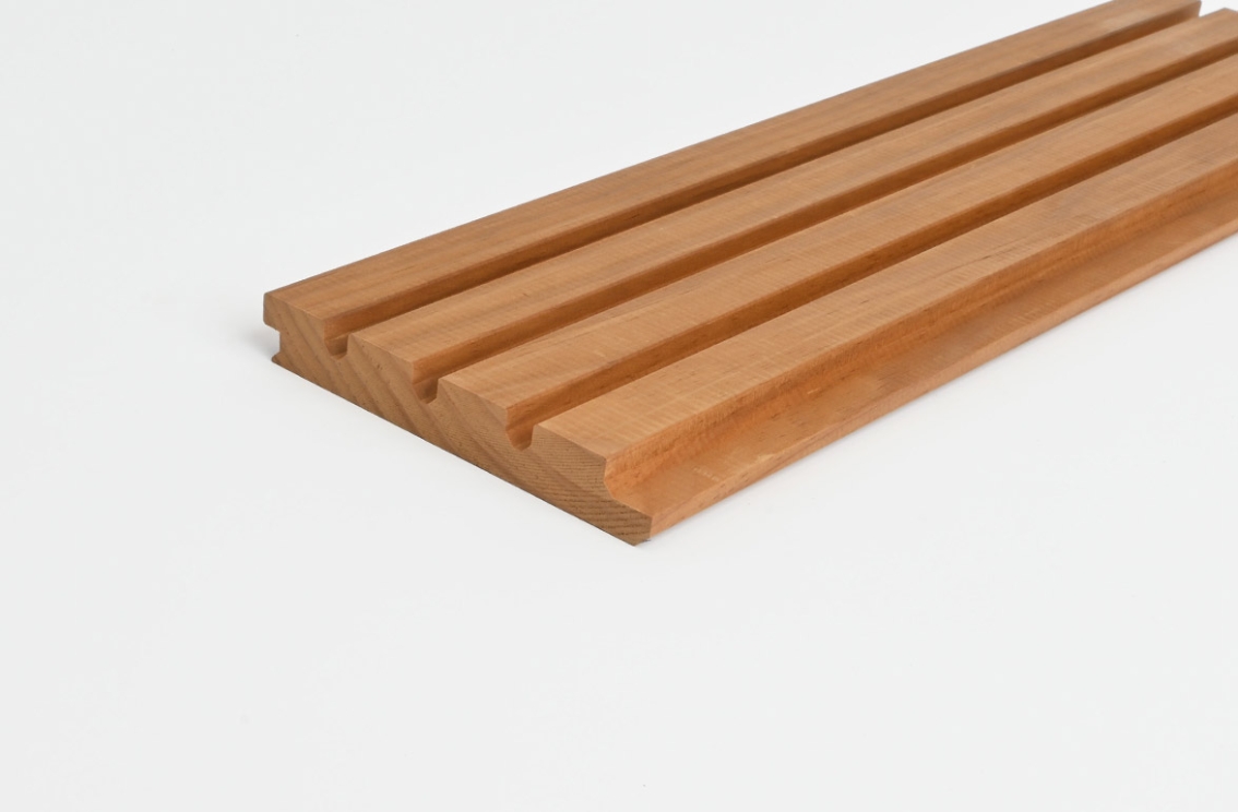 Produktprøve Thermory ThermoWood, Fyr Premium, KEF CAR3